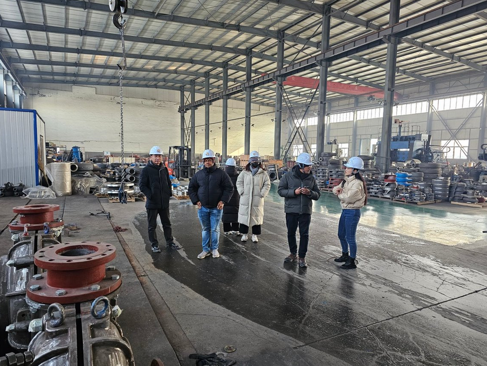 Advanced Industrial Pump Factory View 5